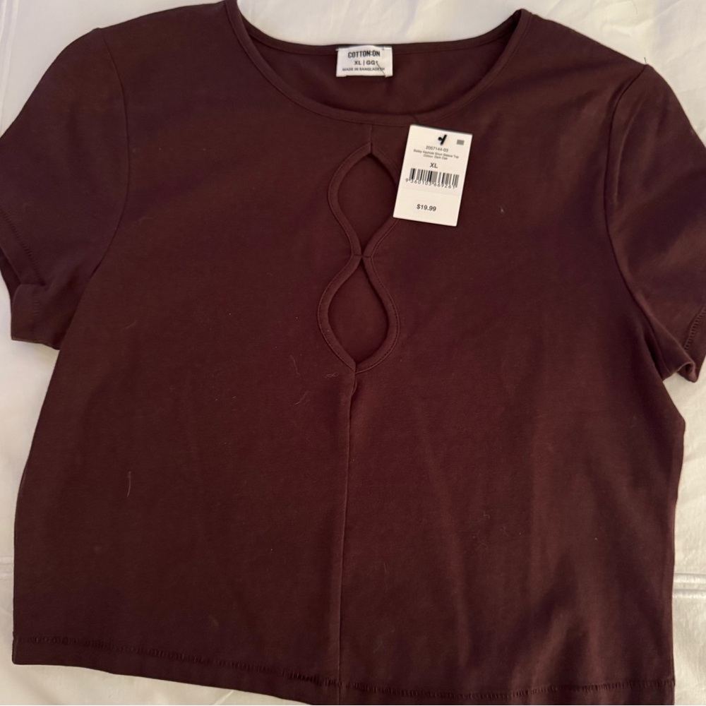 BNWT t shirt Cotton On